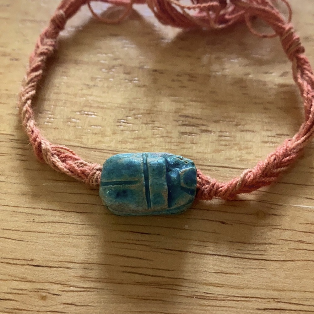 🌼3x$10 🌼 Scarab beetle bead.